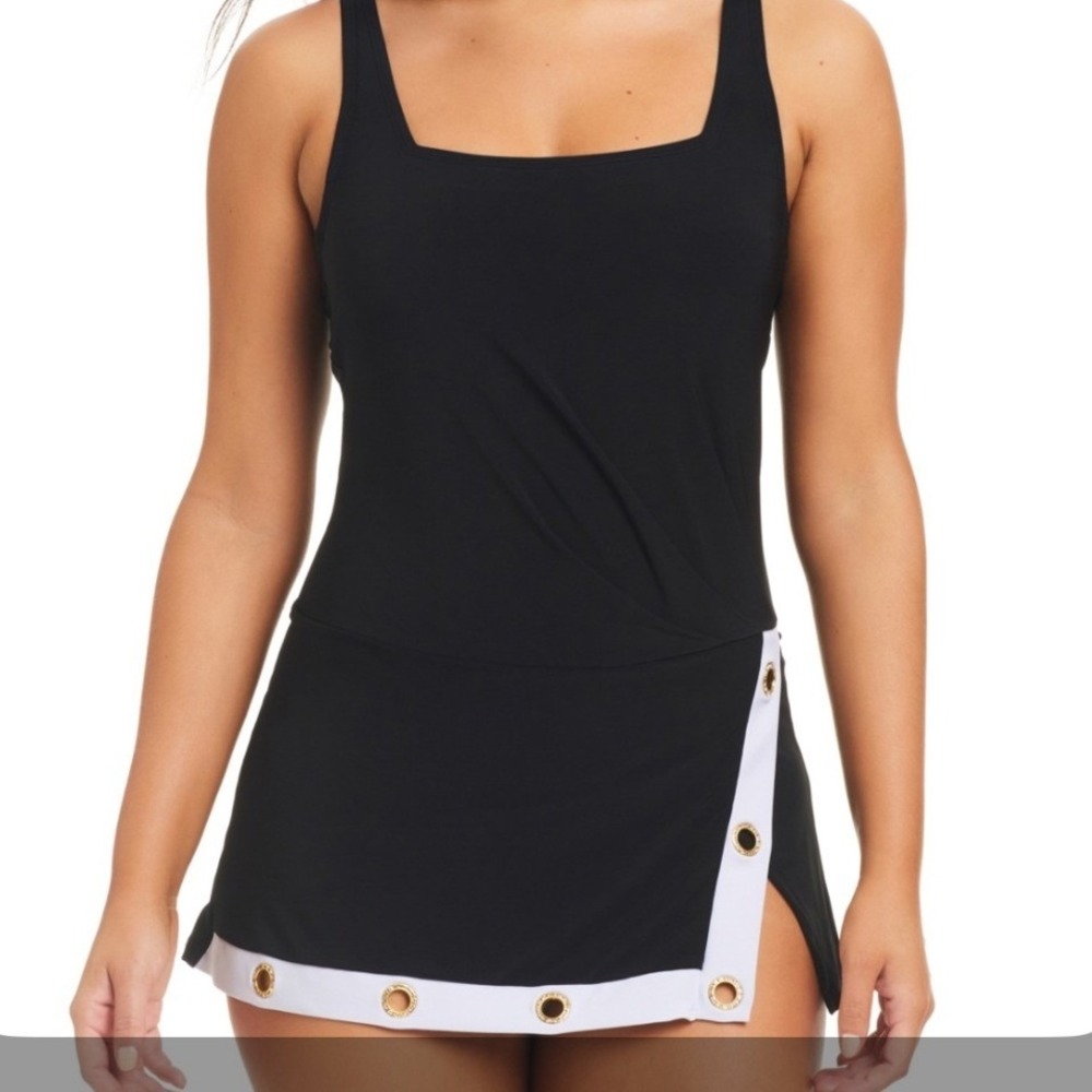 Beyond Control Womens Black White Grommet Swim Dress One Piece Size 10 $139